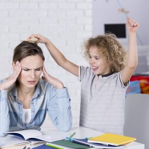 Çocuklarda Dikkat Eksikliği , ve Hiperaktivite Bozukluğu (DEHB) Nasıl Tedavi Edilir?